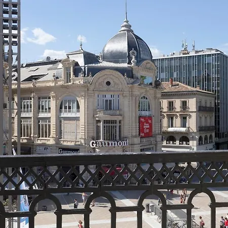 Lägenhet Exceptionnel Avec Vue Place De La Comedie